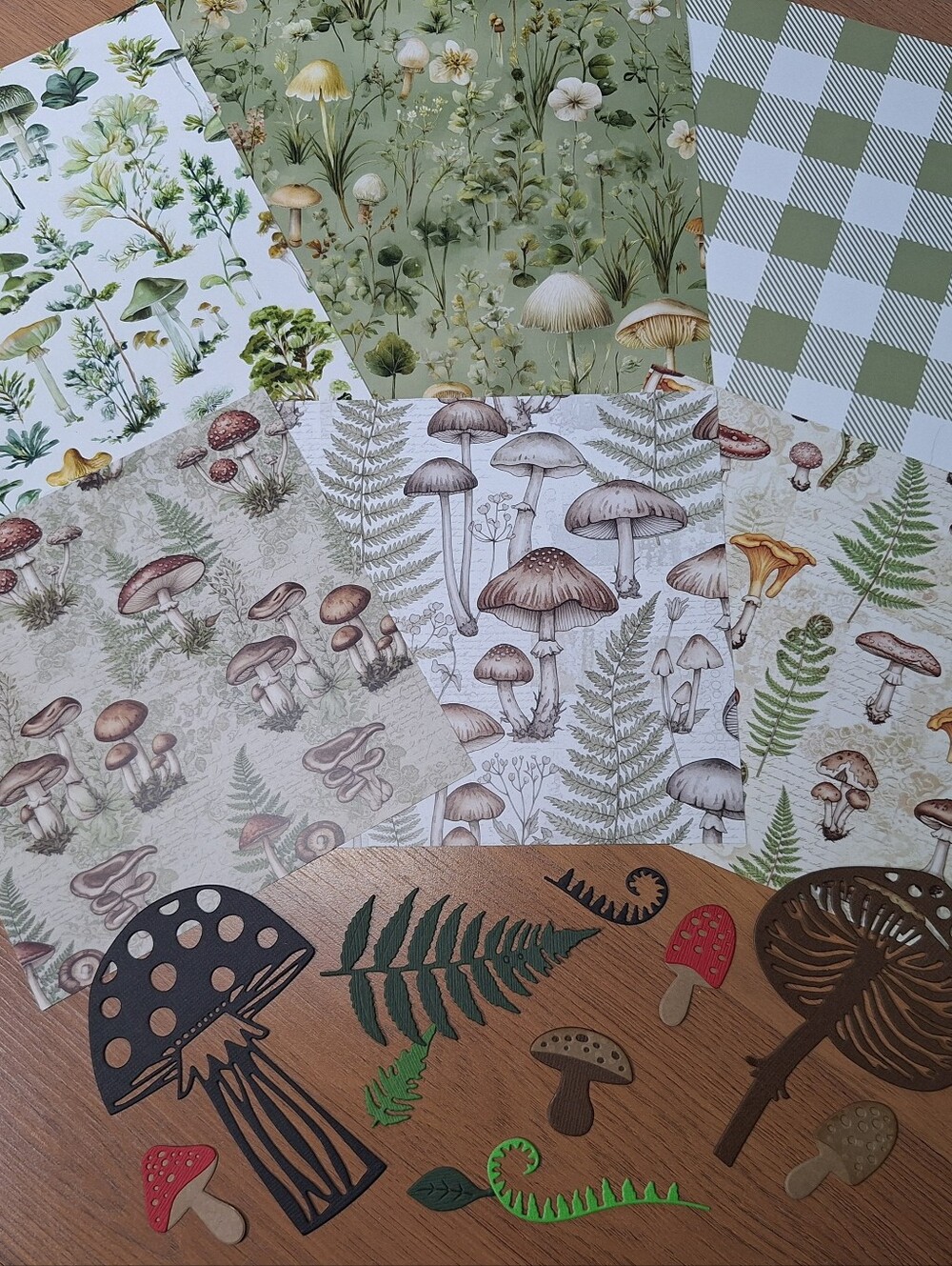 Ephemera Paper Pack. Junk Journal Kit. Collage, Mixed Media, Scrapbook